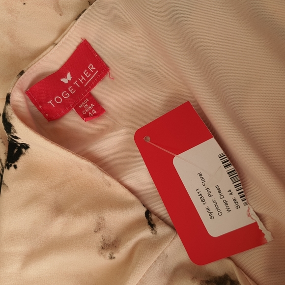 Together Floral Dress - Picture 7 of 8